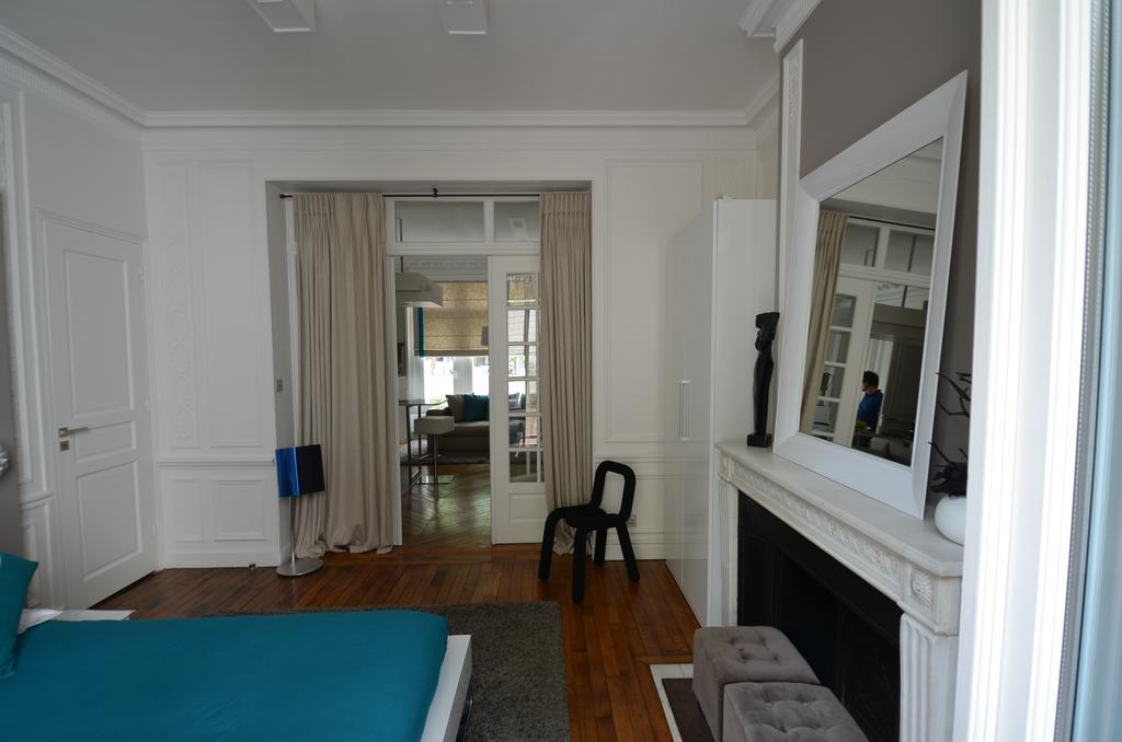 Le Jardin De Rochegrosse Bed & Breakfast Paris Eksteriør bilde